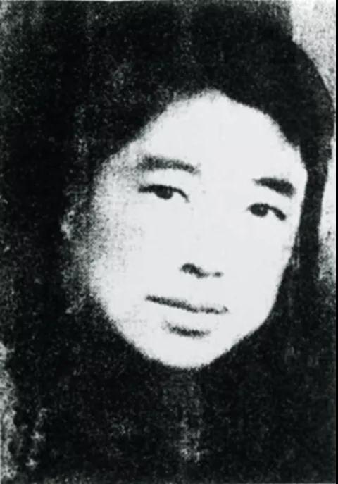 梁巾俠.jpg