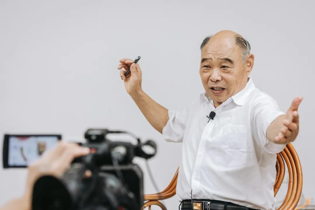 王瑞2.jpg