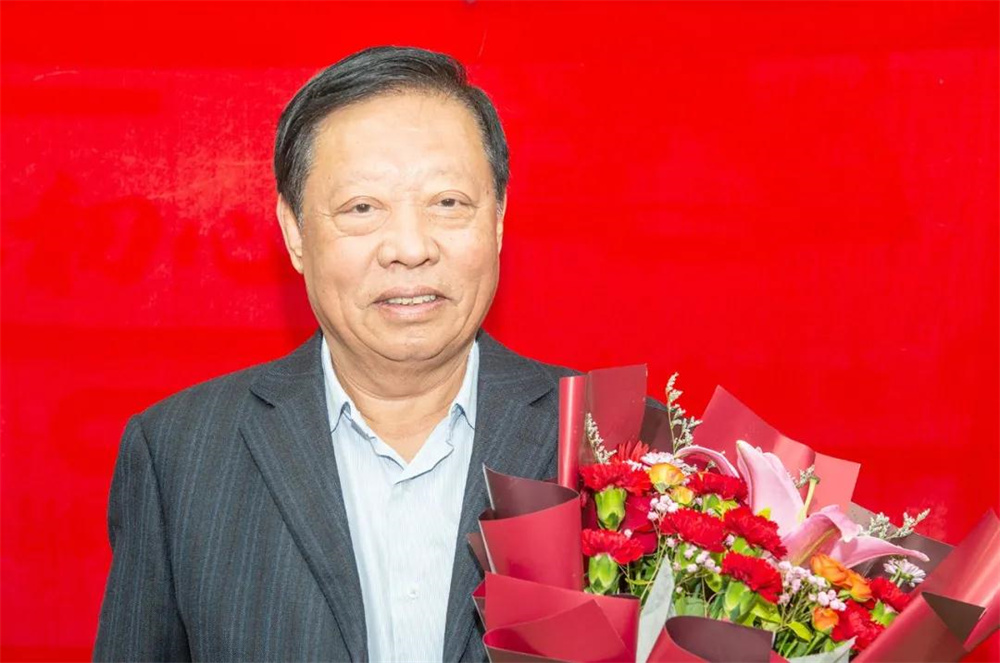吳承鑒1.jpg